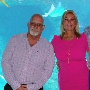 Meet your Posher, Sherry